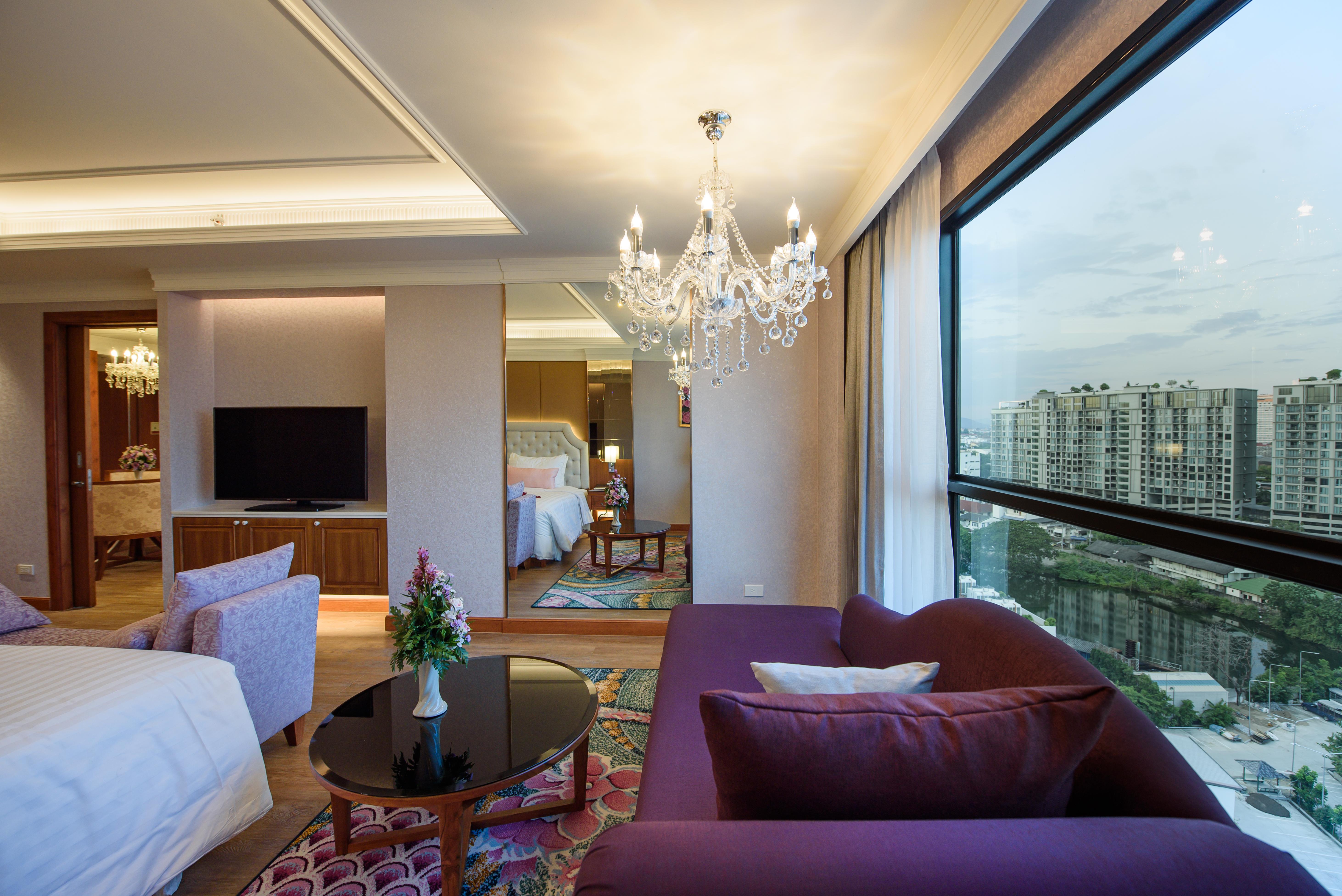 The Empress Premier Chiang Mai - Sha Extra Plus Ngoại thất bức ảnh A suite at the hotel