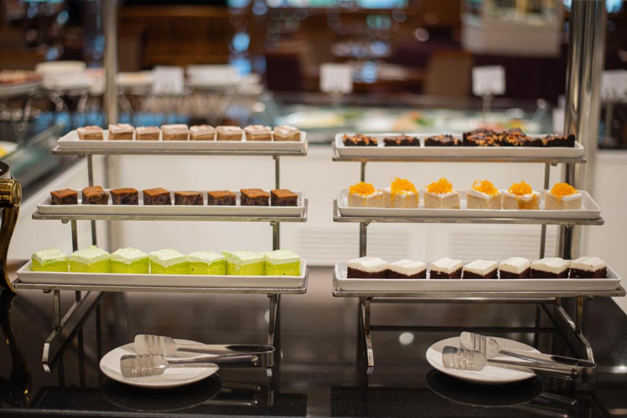 The Empress Premier Chiang Mai - Sha Extra Plus Ngoại thất bức ảnh A dessert buffet