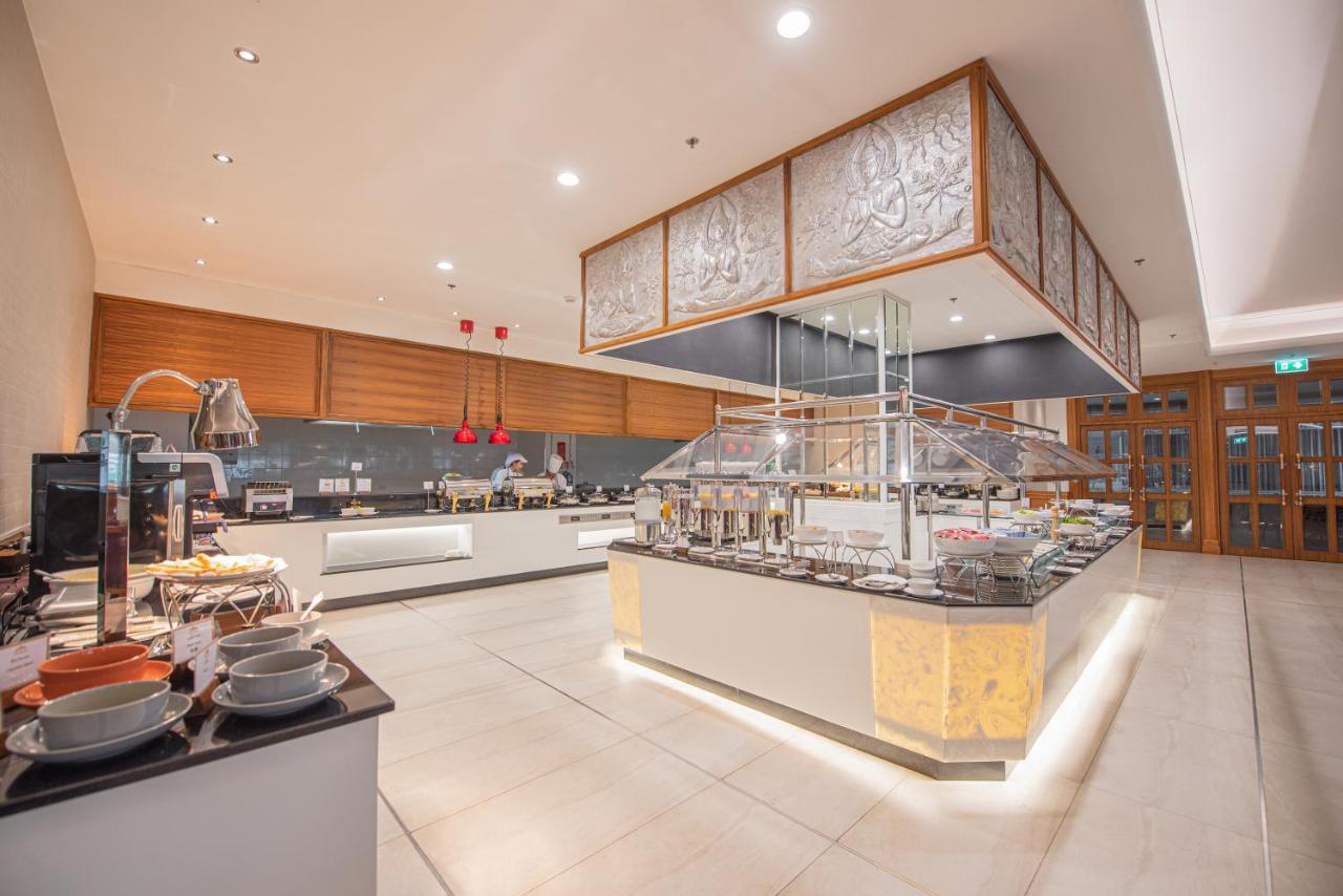 The Empress Premier Chiang Mai - Sha Extra Plus Ngoại thất bức ảnh The buffet at the hotel