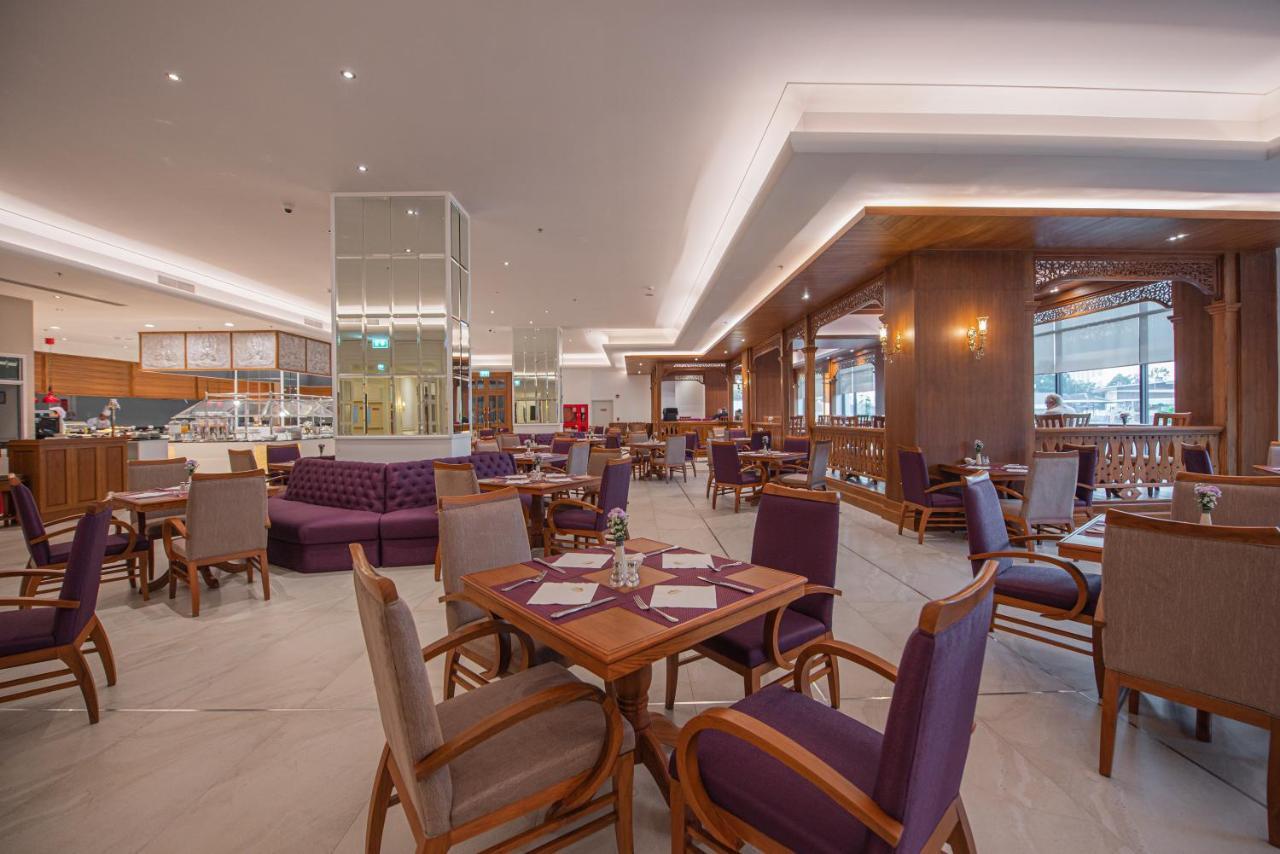 The Empress Premier Chiang Mai - Sha Extra Plus Ngoại thất bức ảnh The restaurant