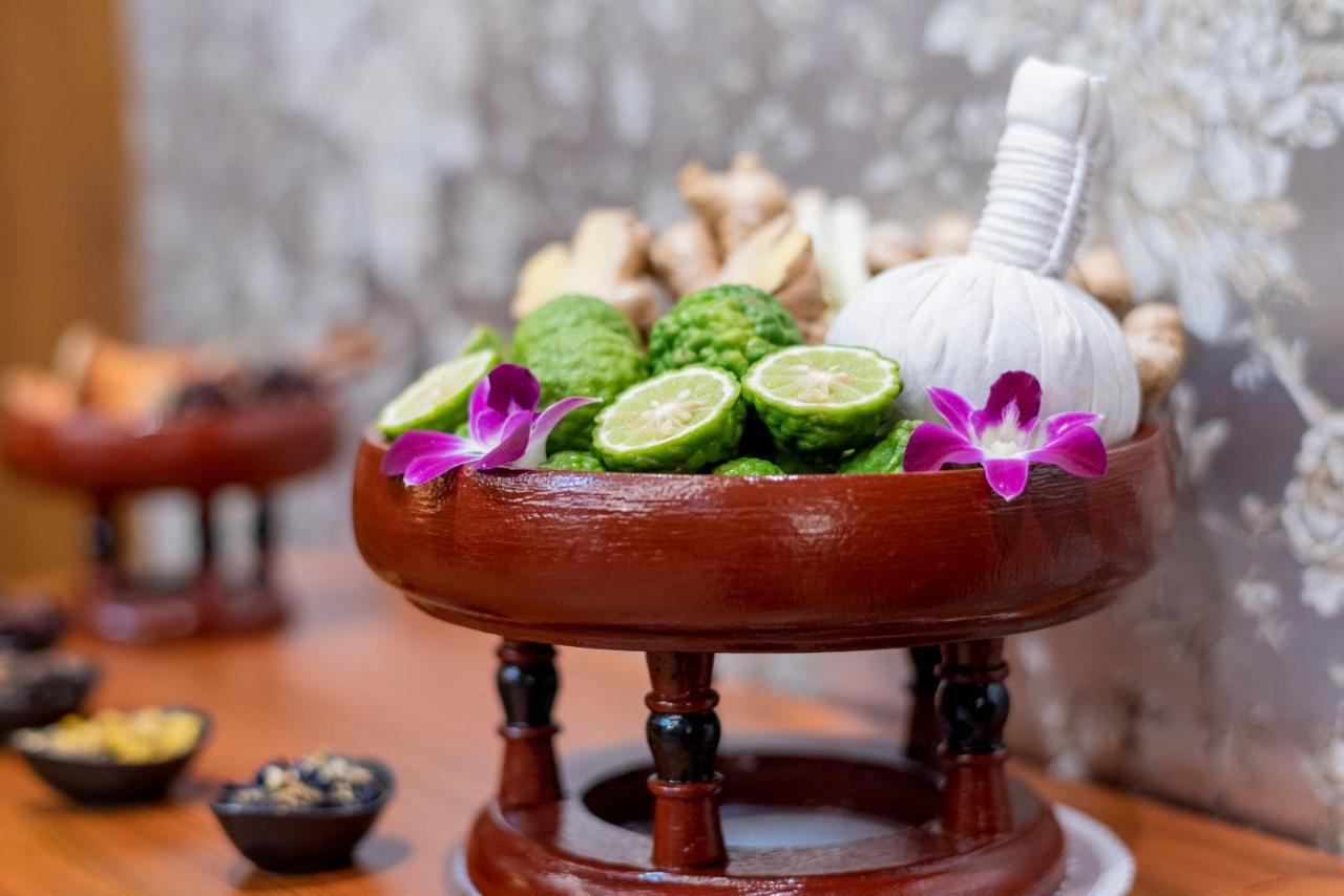 The Empress Premier Chiang Mai - Sha Extra Plus Ngoại thất bức ảnh Thai herbal compress