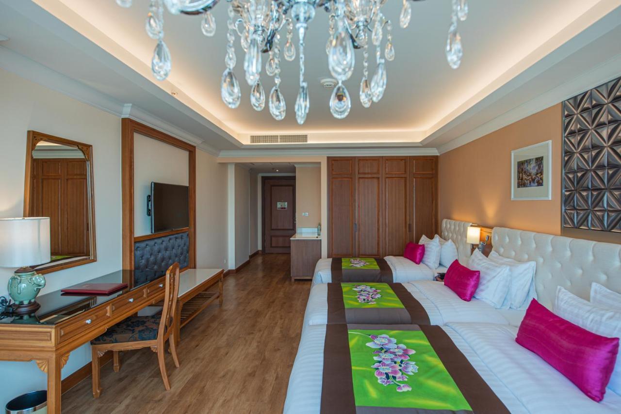 The Empress Premier Chiang Mai - Sha Extra Plus Ngoại thất bức ảnh Deluxe Family Room